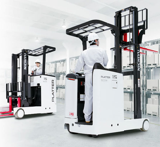 フォークリフト「プラッター」とは？その特徴とリーチ式フォークリフトとの違い